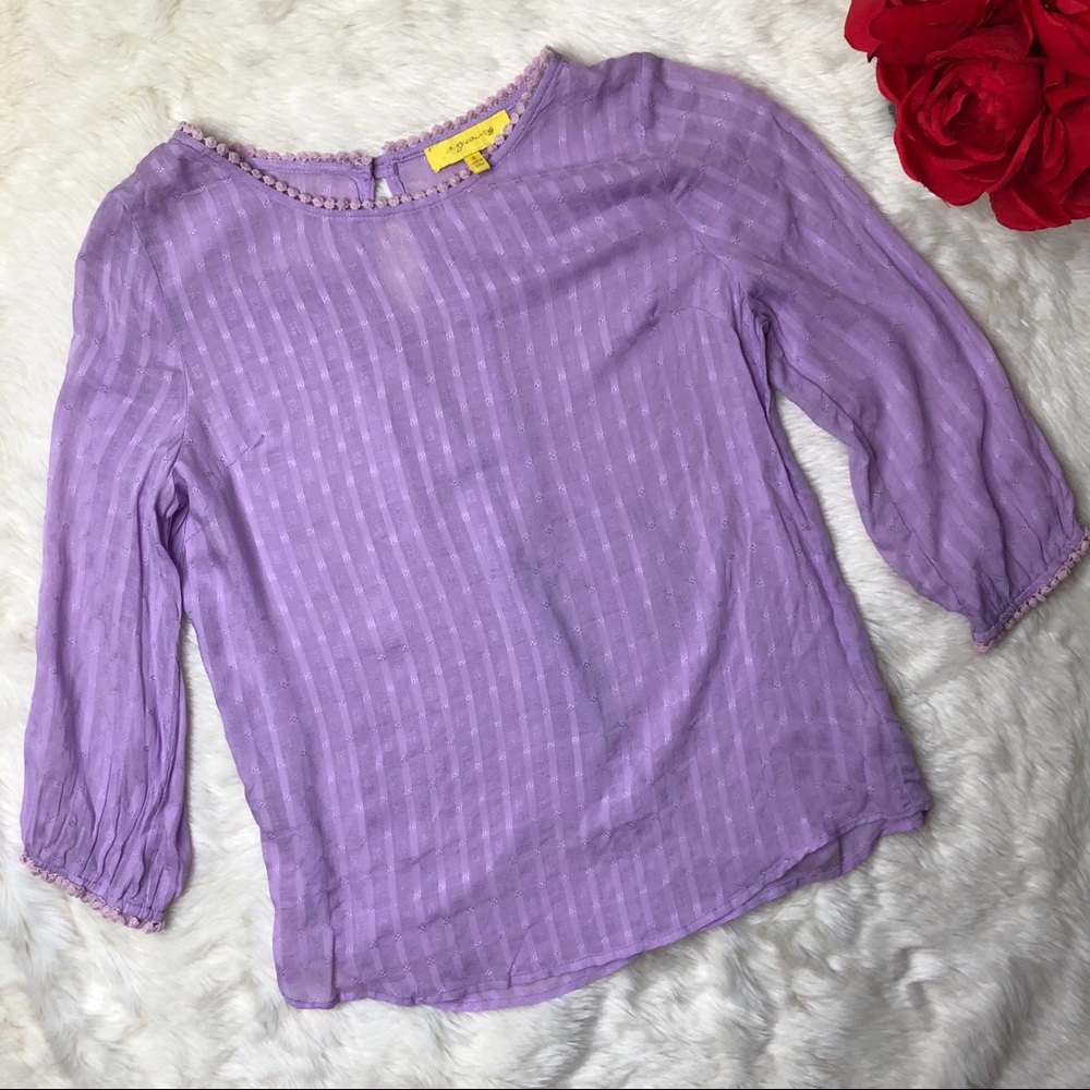 Ezra Lavender Light Weight 3/4 Top